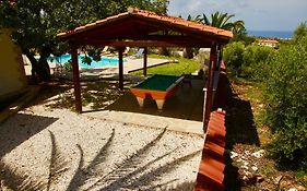 Theos Club Villas